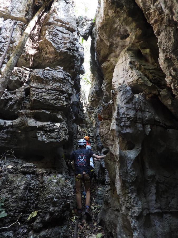 Ciudad De Las Rocas La Fortuna Gallo Giro Luaran gambar