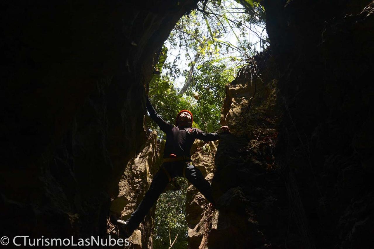Ciudad De Las Rocas La Fortuna Gallo Giro Luaran gambar